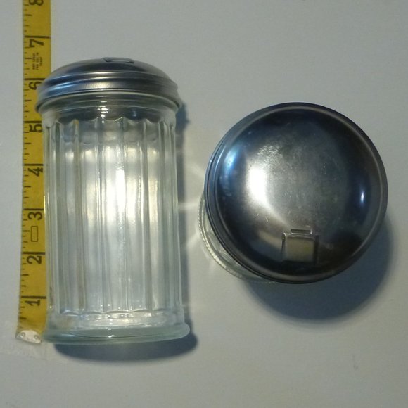 Vintage Dispenser/Shaker Ribbed Glass Chrome Top Restaurant Diner Style - Picture 2 of 4